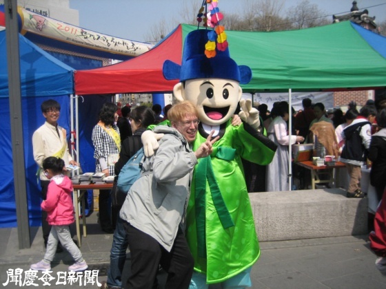 f83138f7a73a51c16c9818ec2fa18eec