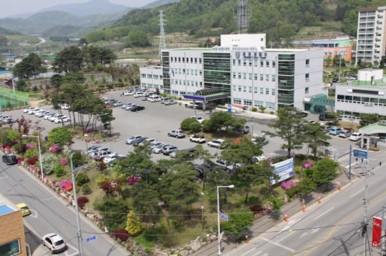 c2d8f367aa8b1e5642e9c6408eec0074