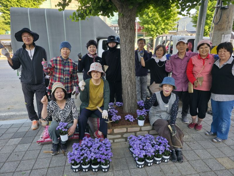 문경시 신기마을, 아름다운 거리 꾸미기로 도시재생