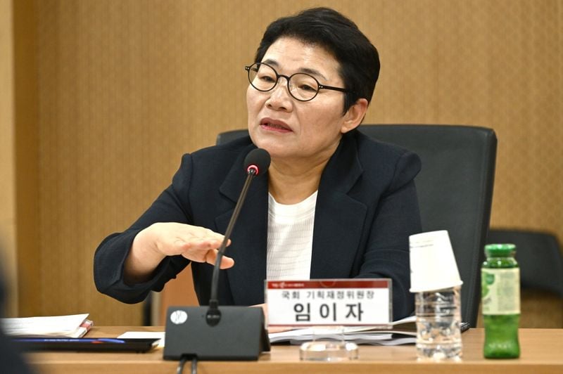 임이자 국회의원, 아픈 스승 이철우 경북도지사 예방
