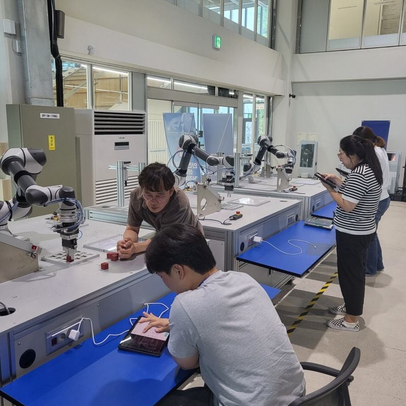 문경공고, AI・로봇 분야 미래역량강화연수 가져