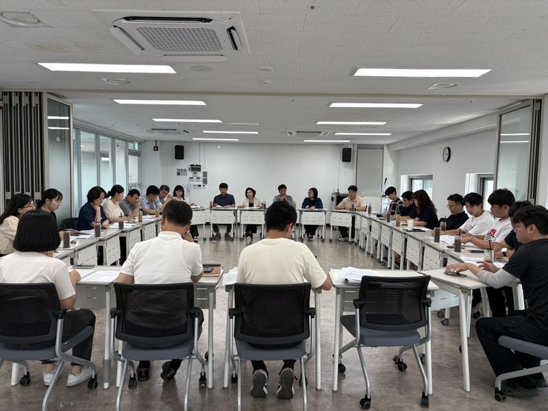문경시청년센터, 청년이 제안한 조례 6건 검토회의 가져