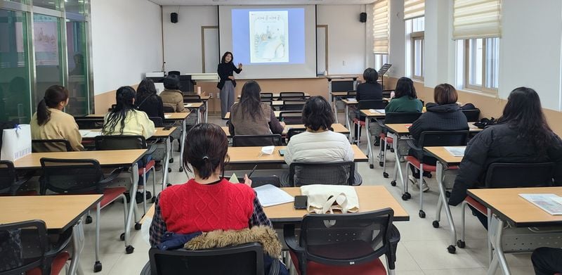 점촌도서관, 하반기 평생교육강좌 수강생 모집
