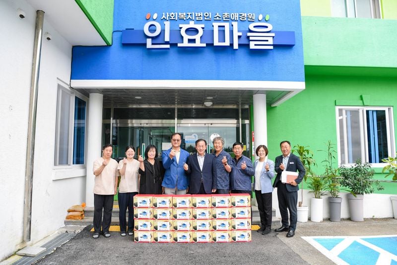 신현국 문경시장, 추석맞이 사회복지시설 위문