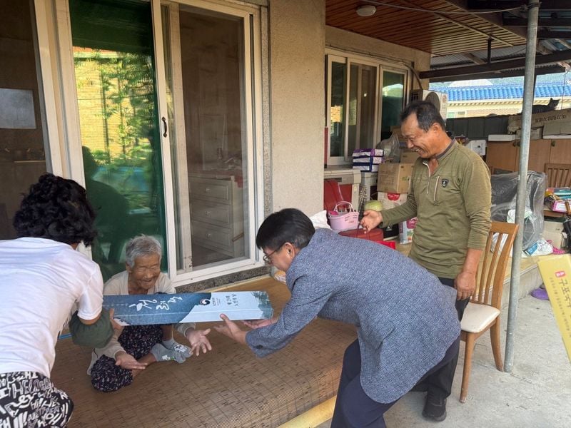 산북면, 장수 기원·온정 나눔으로 따뜻한 한가위 준비