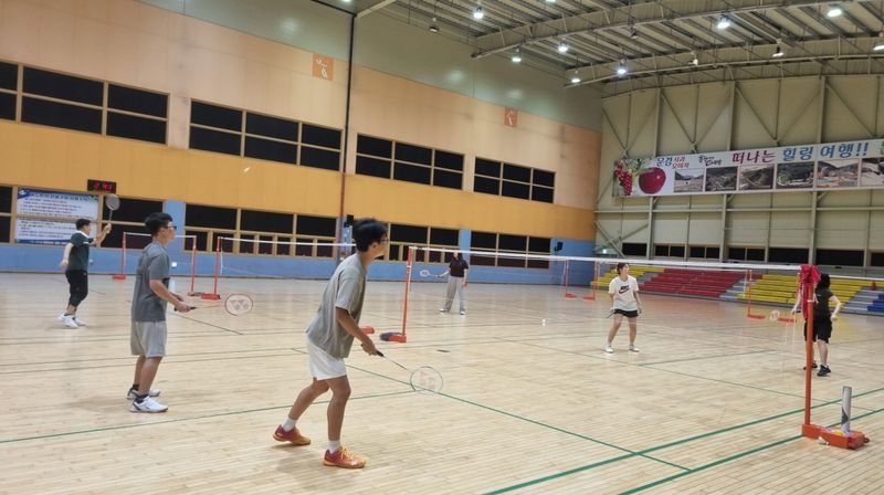 문경시 학교밖청소년지원센터, 배드민턴 프로그램 운영