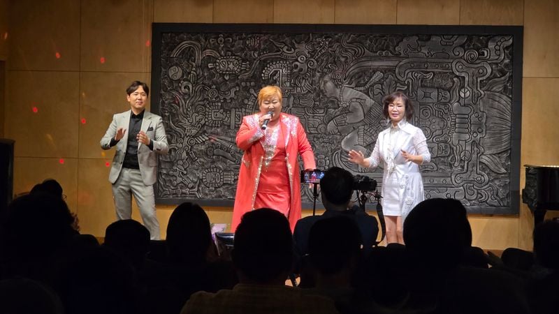 “노래가 바꾼 삶”… 밤실이 김영성, 문경 슈필라움 105회 정기공연 개최
