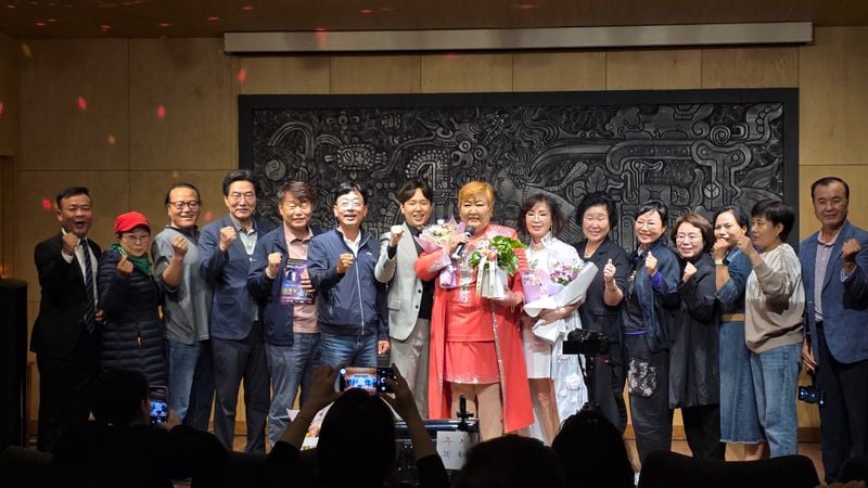 “노래가 바꾼 삶”… 밤실이 김영성, 문경 슈필라움 105회 정기공연 개최