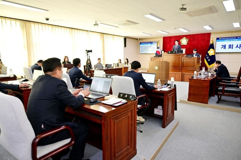 문경시의회, ‘관광용 테마열차’ 전 과정 감사원 감사 요청