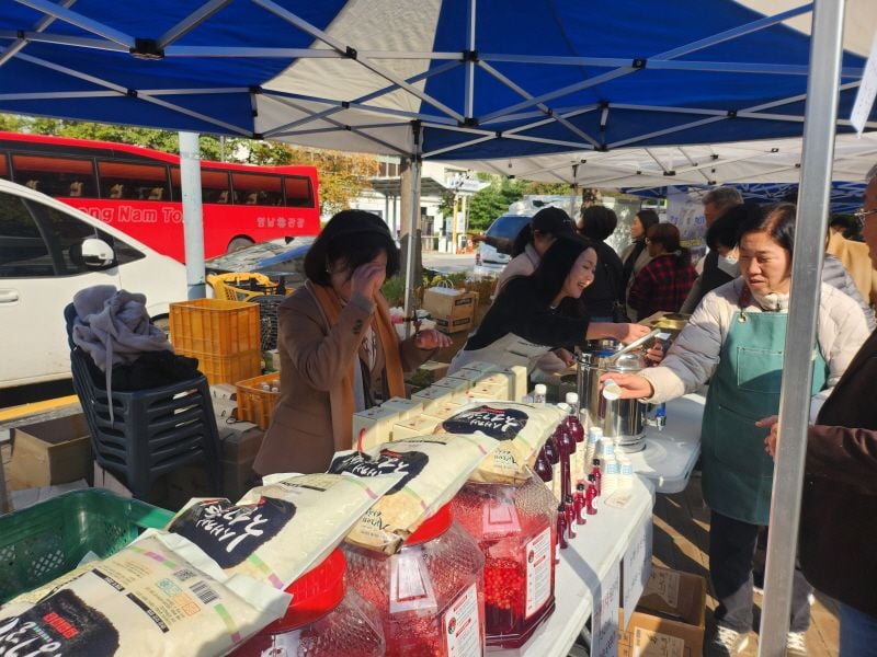 동로면, 광진구 자양3동 직거래장터 참가