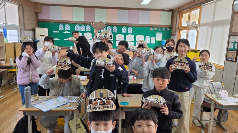 박열 의사 함창초등 후배들 교육하고, 경기고 후배들 찾은 박열의사기념관