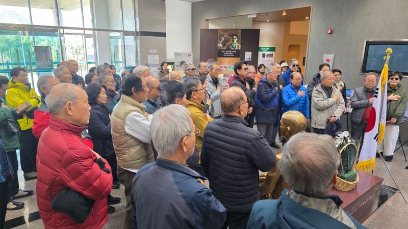 박열 의사 함창초등 후배들 교육하고, 경기고 후배들 찾은 박열의사기념관