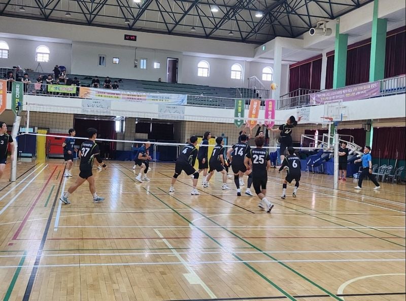 제1회 문경돌리네습지배 전국 남녀 초청 배구대회 열려