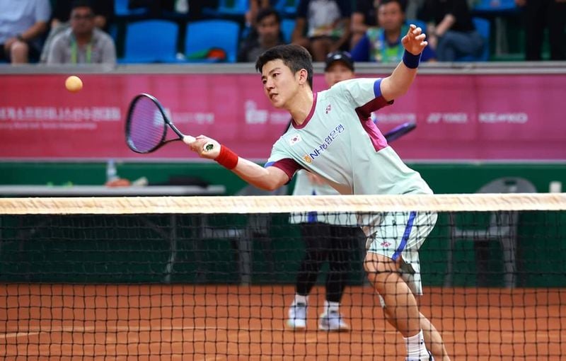 문경시청 소프트테니스단 김범준, 체육훈장 ‘청룡장’ 수훈