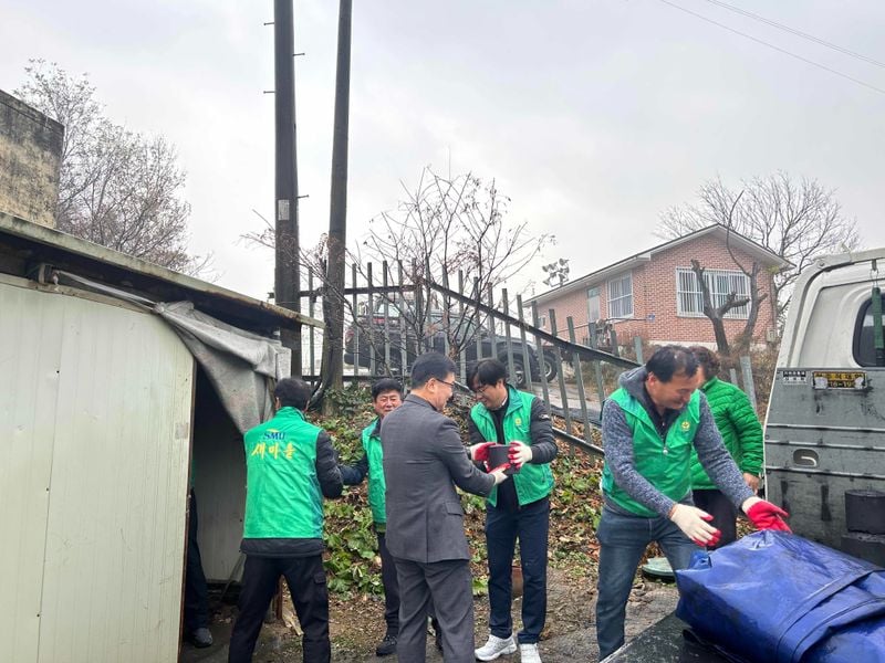 점촌4동 새마을회, ‘사랑의 연탄’ 나눠
