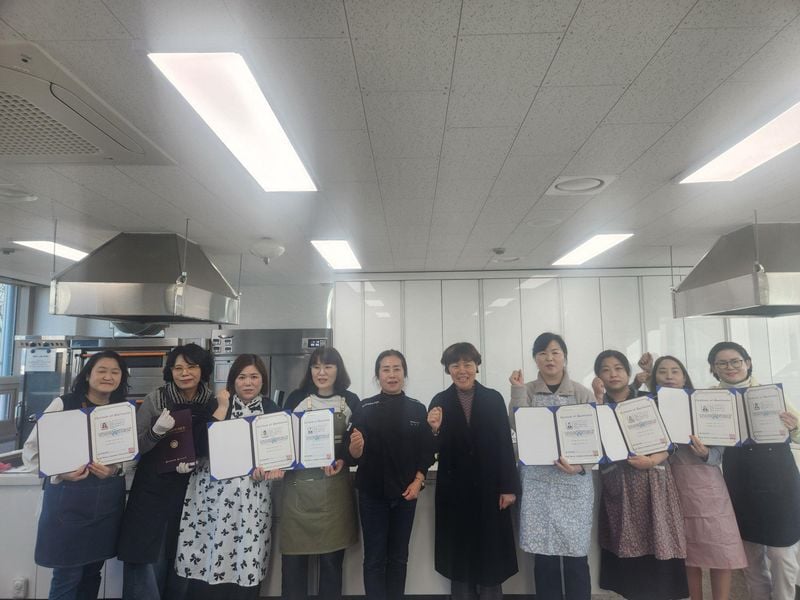 문경시 평생학습관 ‘브런치제조관리사 1급’ 20여 명 배출