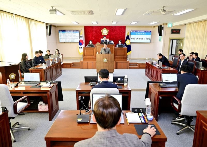 문경시의회, 내년 예산 등 총 38건 안건 처리하고 폐회