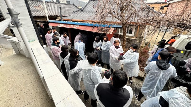 문경관광공사, (주)우주텍과 연탄 나눔 봉사활동 가져