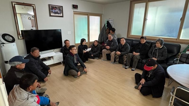 추장호 호계면장, 경로당 찾아 새해 인사