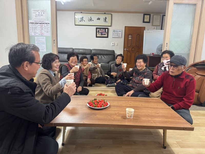 김현주 점촌3동장, 새해맞이 경로당 순방