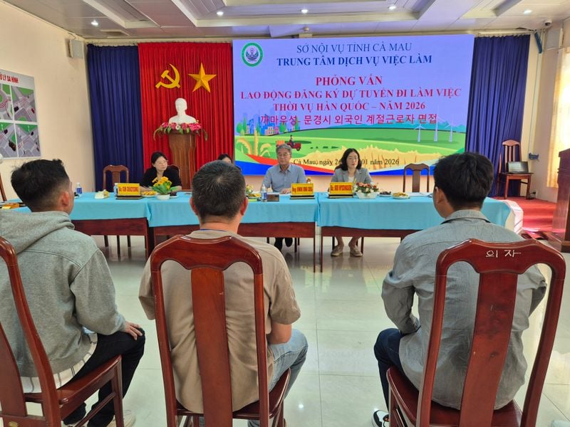 문경시, 베트남 까마우성 계절근로자 41명 선발