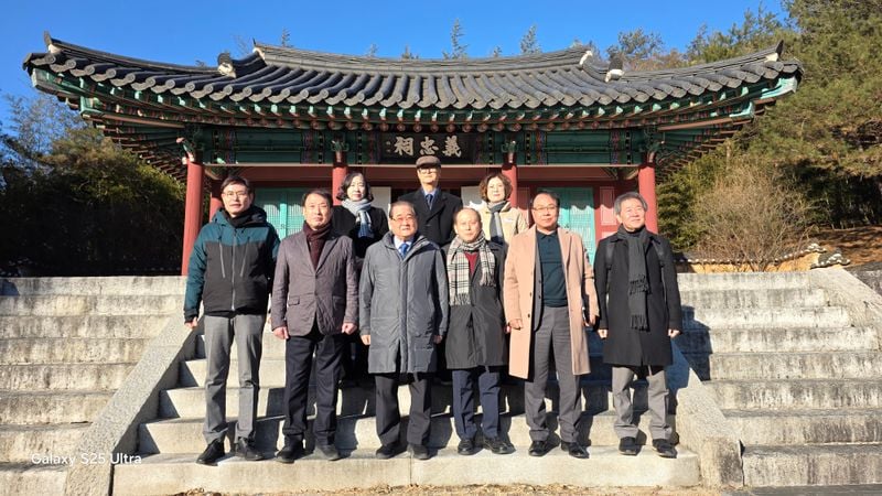 이종찬 광복회장, 운강이강년기념관-박열의사기념관 방문