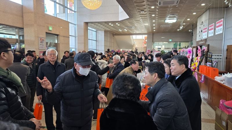 김학홍 북콘서트에 1500여 명 운집