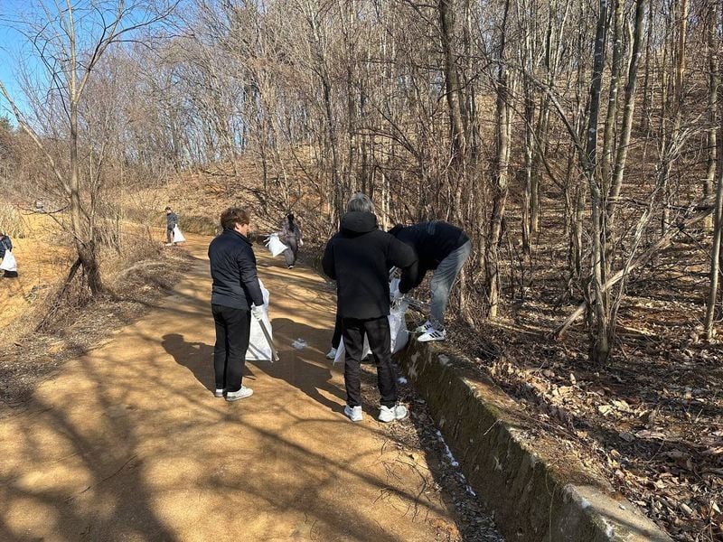 세계습지의 날 맞아 ‘문경돌리네습지’ 환경정화
