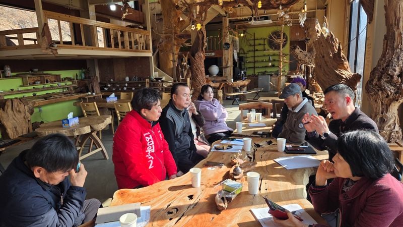 엄원식 문경시장 예비후보, 조직‧세 과시 NO, SNS·경청 YES