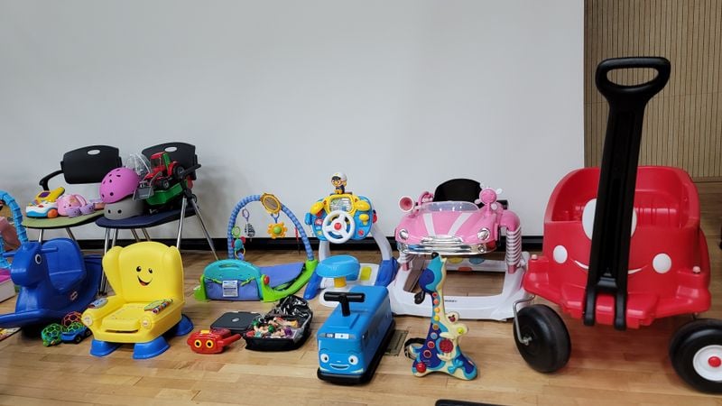 “지구도 살리고 지갑도 지켜요”…문경시육아종합지원센터 장난감 경매 ‘인기’