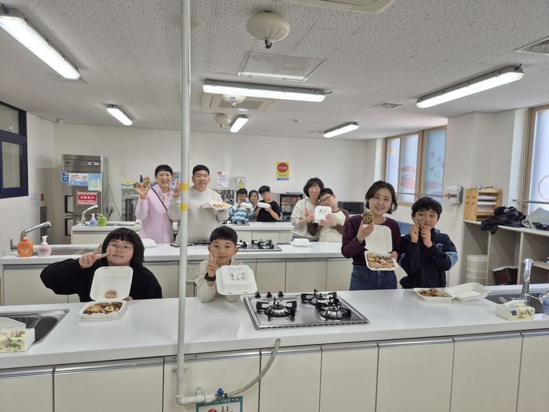 문경시청소년문화의집 가족체험 진로탐색 운영