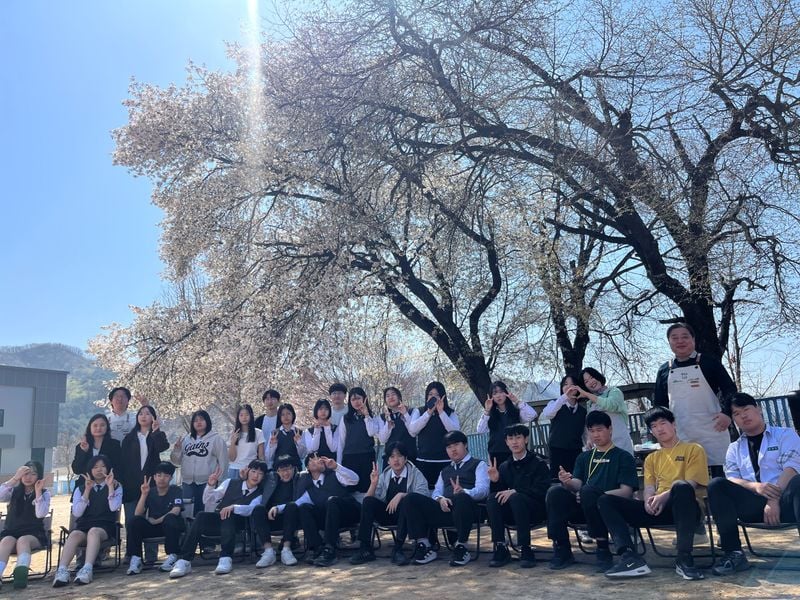 문경 동로중학교, ‘벚꽃 핀 데이’ 개최