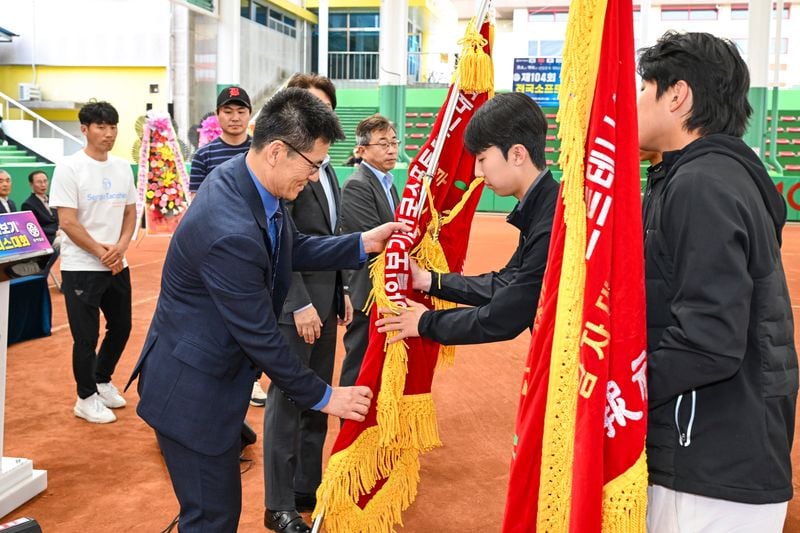 문경시 소프트테니스 메카 우뚝.... “오랜 역사와 시민 열정이 만든 성과” 시민들 자부심