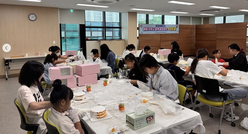 문경시가족센터, 다문화자녀 제과제빵사 체험 운영