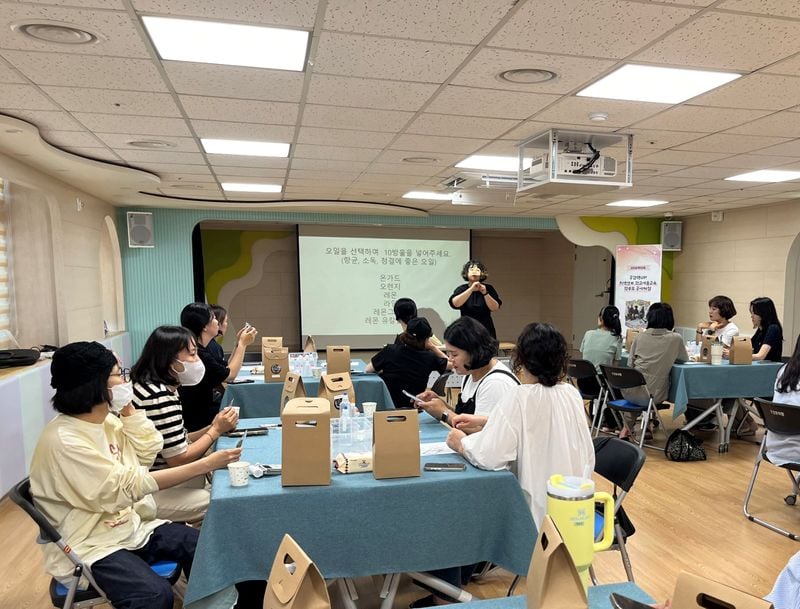 문경유치원, 유아 예술 공연ㆍ보호자 공예 체험 실시