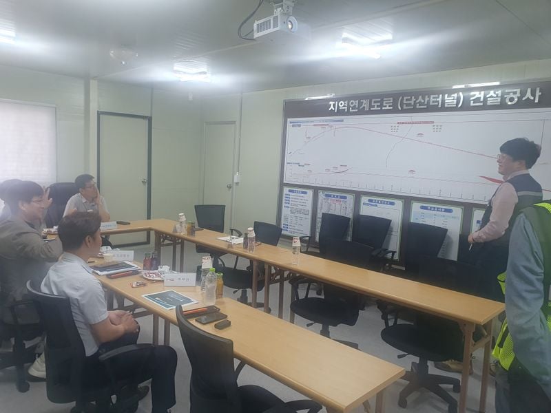 이동욱 문경시 부시장, 핵심 현안사업 현장 점검 나서