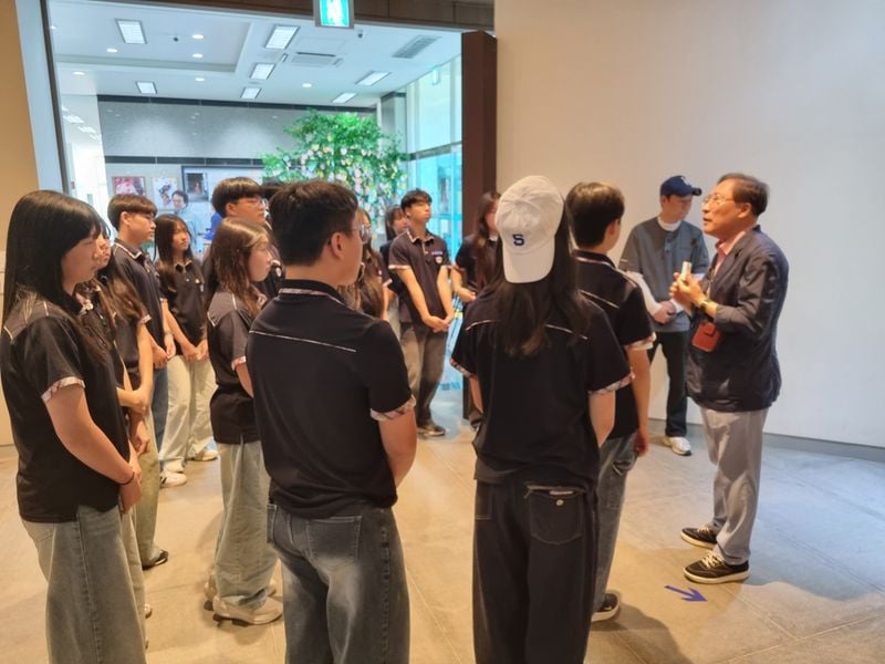 포항동해중학교 ‘늘품맹호’ 동아리 40명, 박열의사기념관 찾아