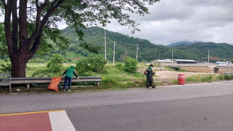 산북면 새마을회, 환경정비ㆍ제초작업 실시