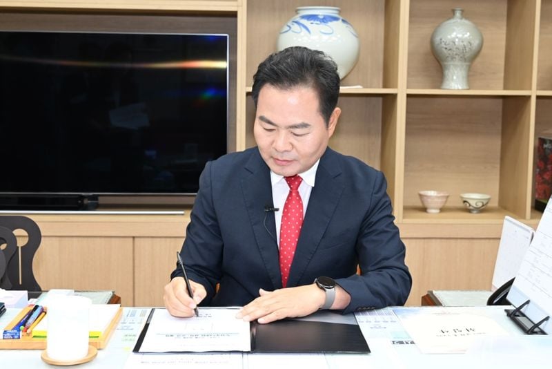김학홍 문경시장 취임.... 시대 교체, 시정 방향 변경