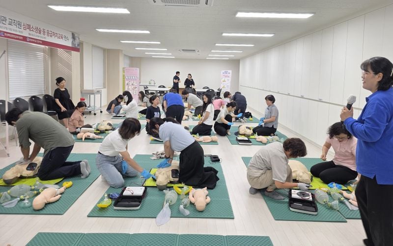 문경대학교 간호학과, 문경교육지원청 직원 대상 심폐소생술 등 응급처치 교육