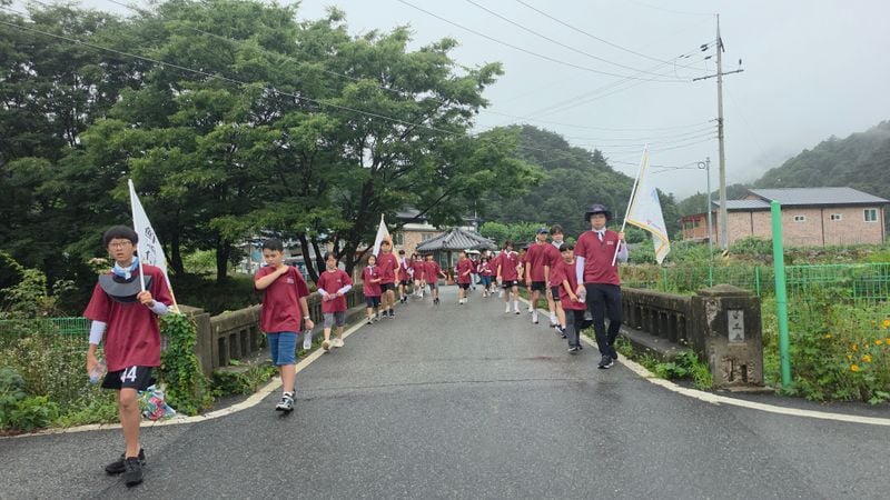 문경 청소년들, 조선통신사 길 30km 걸어