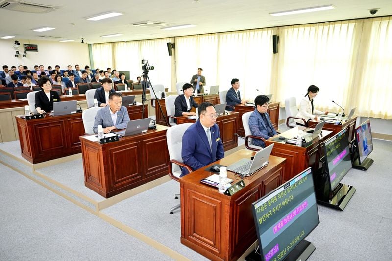 문경시의회 제10대 의원들 본격적인 의정활동 시작
