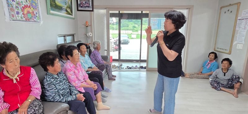 문경내방가사, 마을의 삶을 노래하다