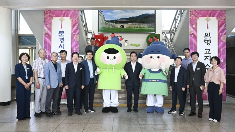문경시, 관광캐릭터 ‘출사동이·출사둥이’ 공식 임명