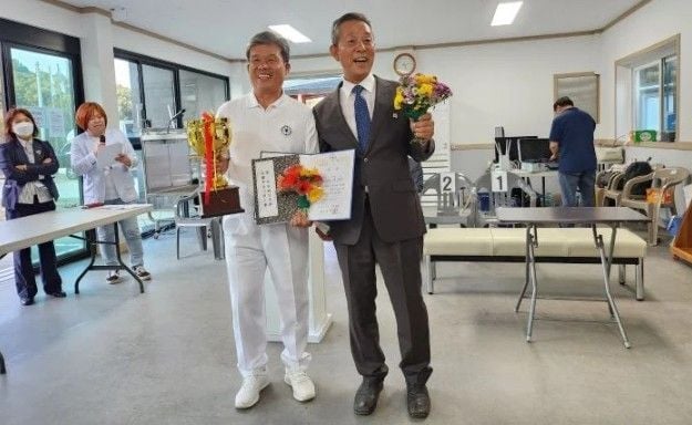 장우관 예비역 중령, 무궁화로 피워낸 나라사랑…문경시 금상 수상의 숨은 주역