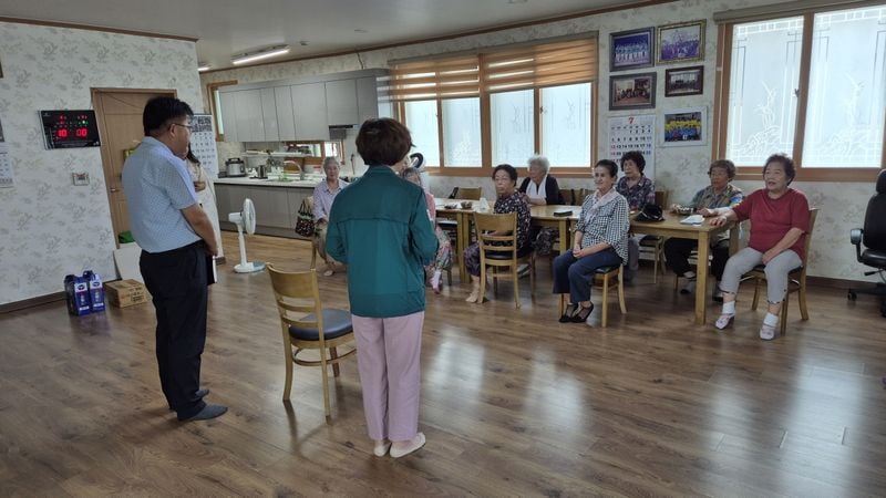 송희영 농암면장, 34개 경로당 찾아 소통