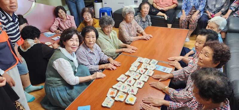 호계면, 주민자치 교육과 동전 지갑 만들기 체험 시작