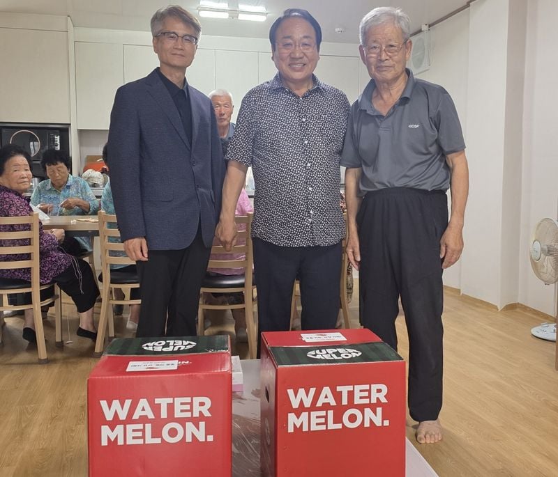 마성면 체육회, 말복에 ‘복달임 수박’ 경로당 기증