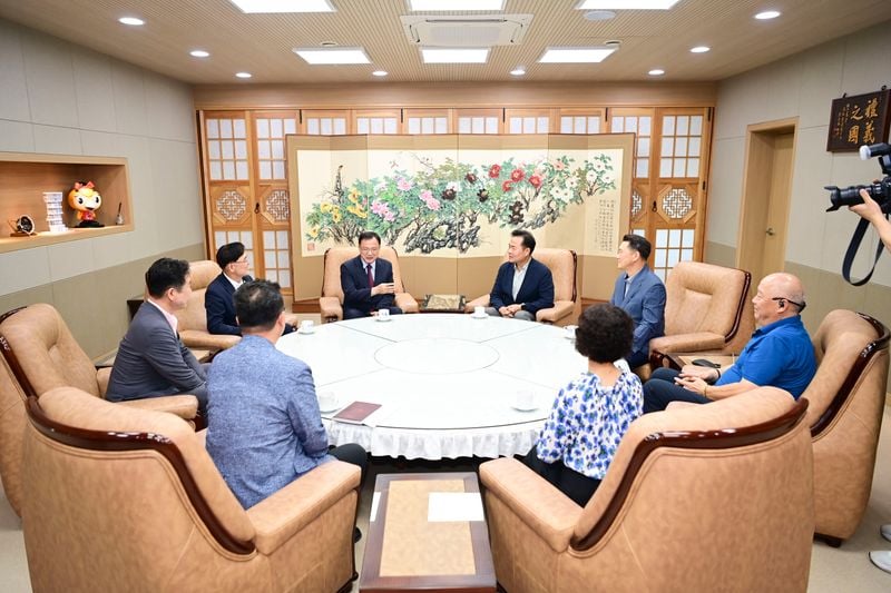 문경시, 민선9기 1호 홍보대사에 ‘관광통’ 박강섭 위촉