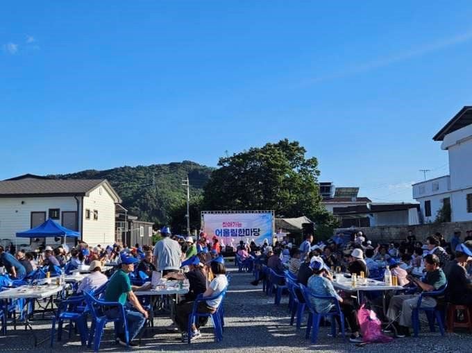 문경예총, 산북면 찾아가 콘서트·노래자랑 한마당 펼쳐 호응
